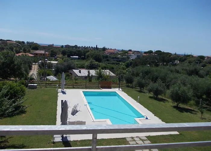 Bed & Breakfast Lauro Luxury 4*