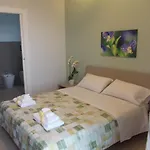 Lauro Luxury 卡斯特拉巴特