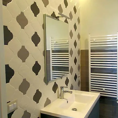 Lauro Luxury 4*