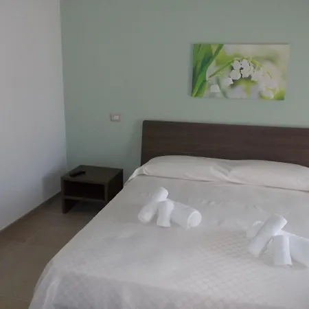 Lauro Luxury 3*